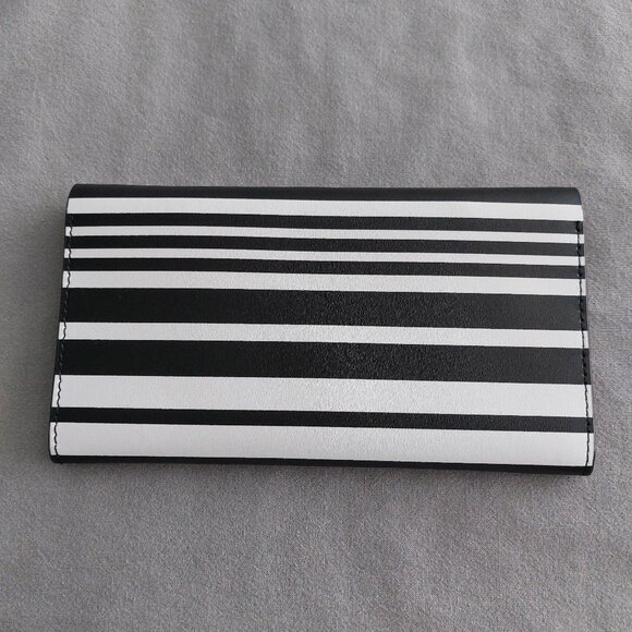 Kate Spade Black & White Striped Leather Wallet – Elegant, Authentic & Like New - Picture 3 of 10